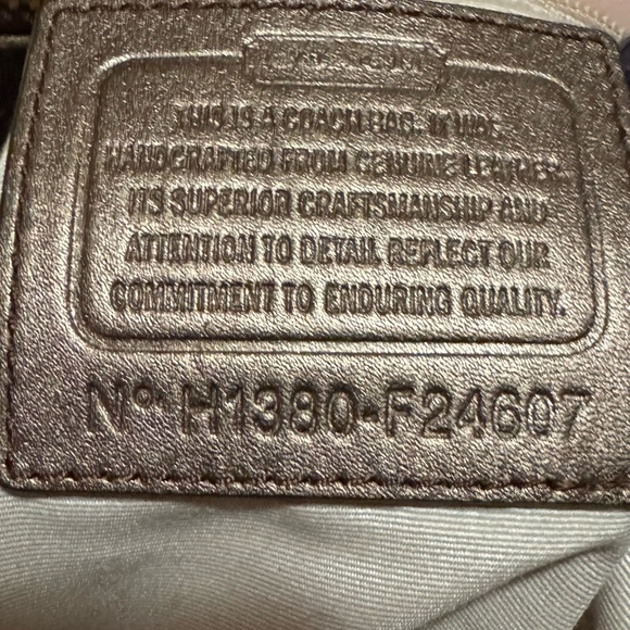 COACH F24607 PEYTON OP ART EMBOSSED DOUBLE ZIP CARRYALL HANDBAG - Picture 3 of 16